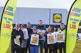 Usdaw campaigning at Lidl